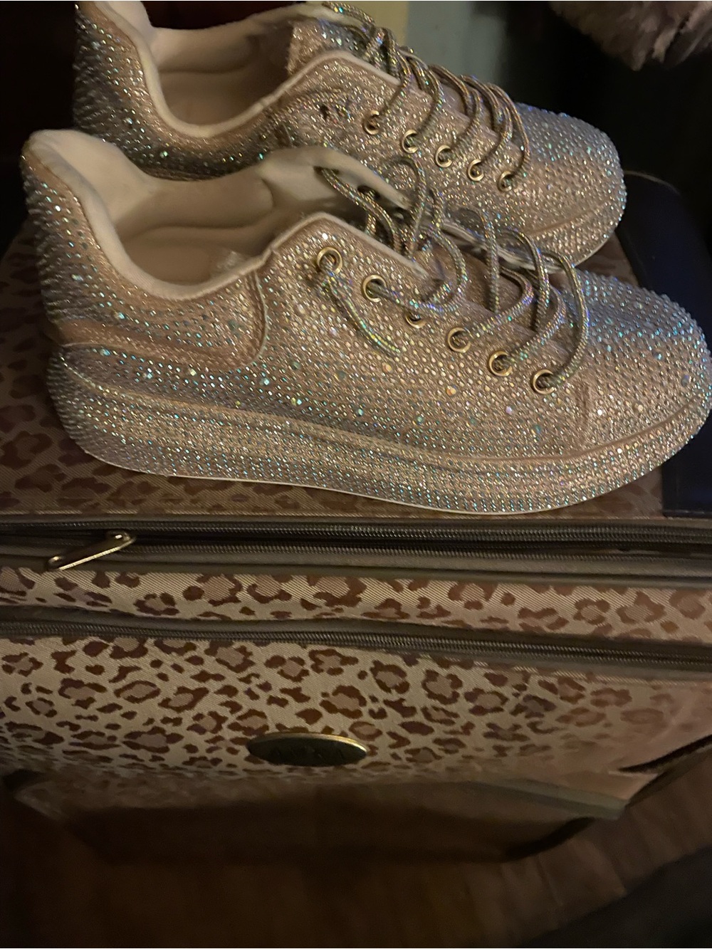 Very G Iridescent Rose Gold colored Glitter Lace-Up Sneakers NWOTS size 10